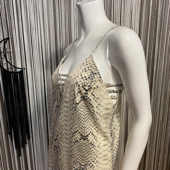 🔻SALE🔻HAUTE HIPPIE🔹NEW WITH TAG - Picture 4 of 12